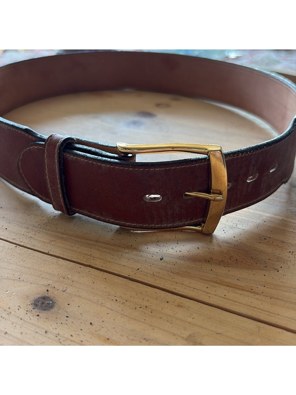 Tony Lama vintage brown women’s size 32 belt gold buckle
